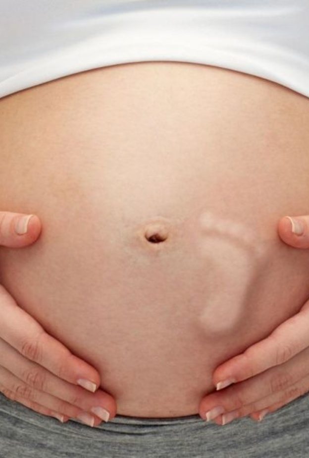 اطعمة لزيادة حركة الجنين 