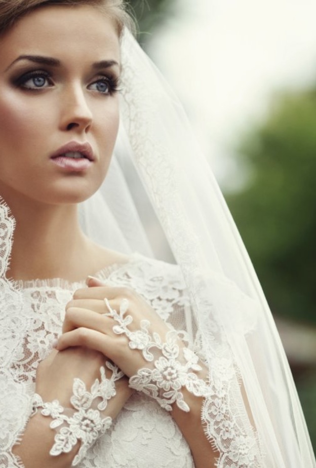 لا تبالغي في غسل بشرتك الدهنية