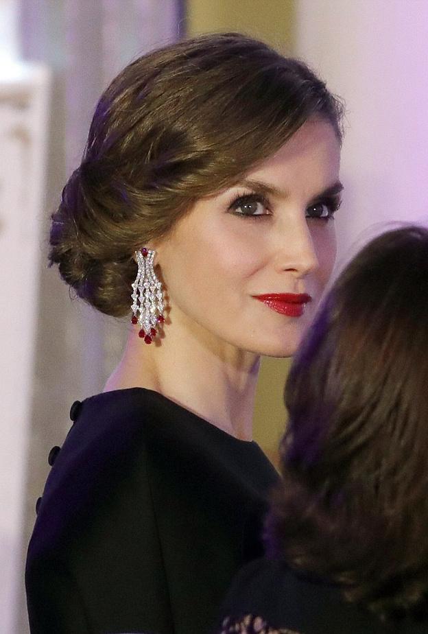 الملكة ليتيزيا متألقة دائمآ