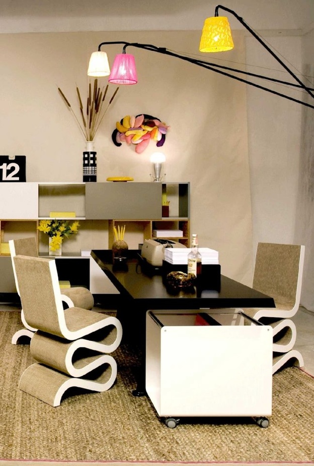 إضاءة مبتكرة و تصاميم اثاث حديثة 