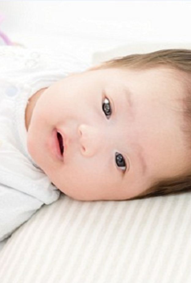 الطبيب متواطئ مع الأم في بيع طفلها حديث الولادة