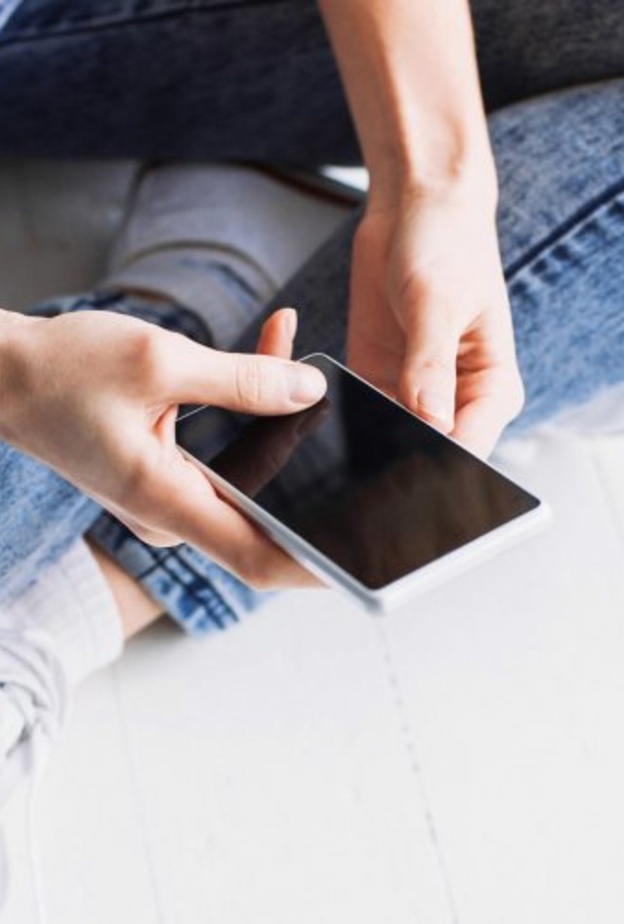 لعبة الحوت الازرق تبدأ بأمور بسيطة للتطور للموت