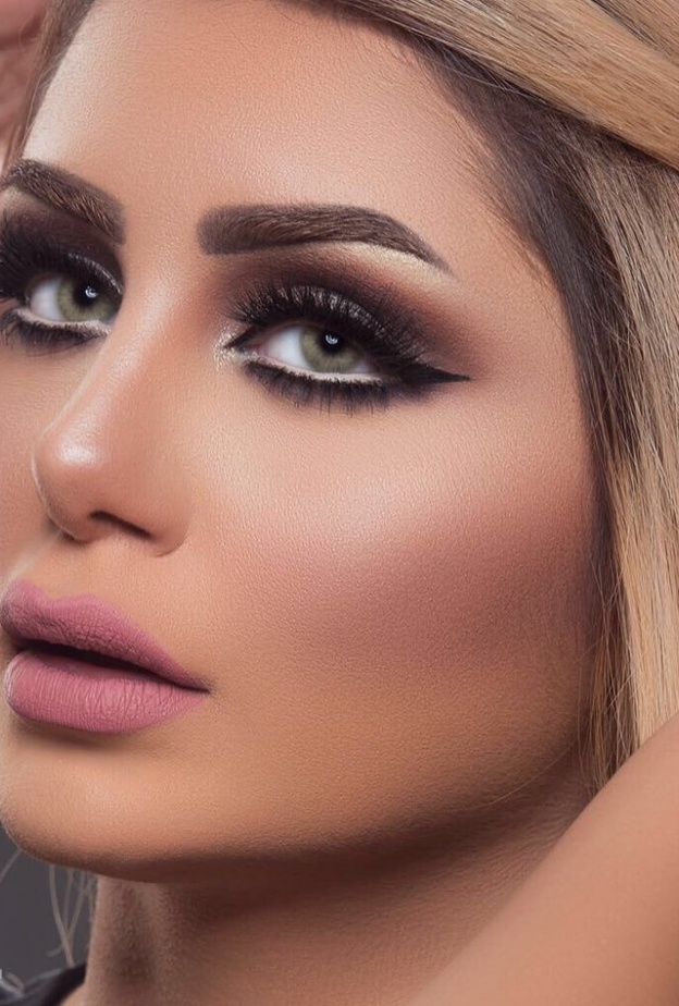 مكياج ناعم من أعمال اشواق خالد  