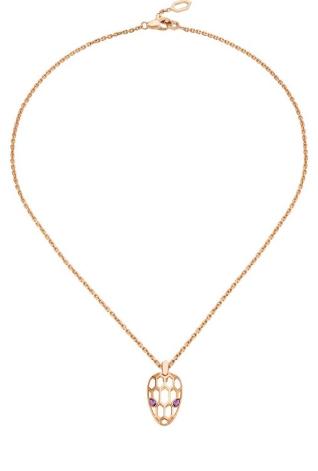 خاتم من أوميغا