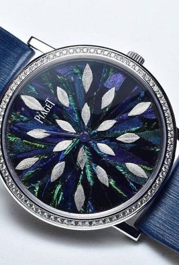 ساعة من فان كليف أند أربلز