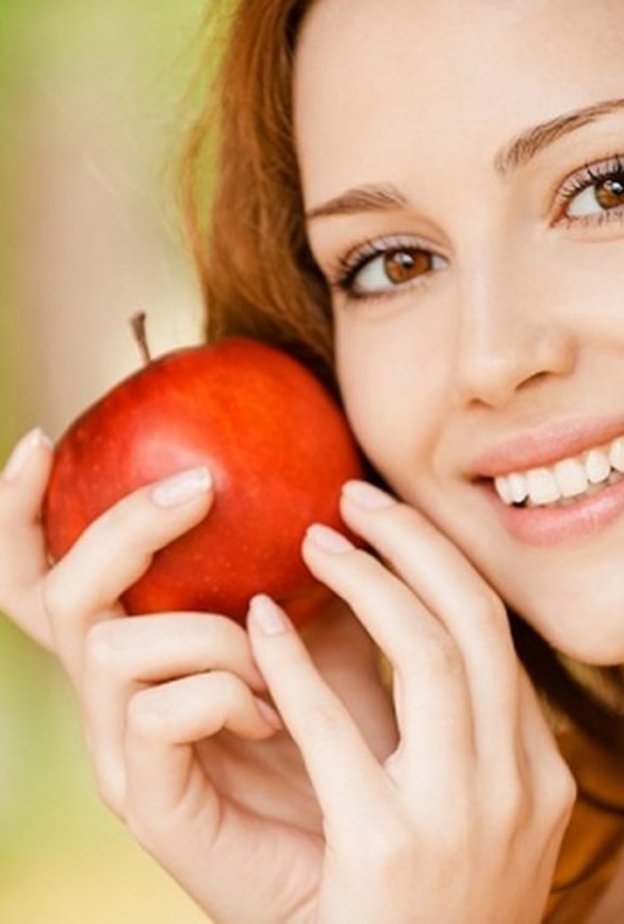 ماسك الطماطم والخيار رائع لتنظيف البشرة الدهنية