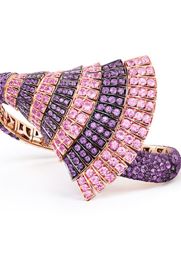 اسوارة من دي غريسوغونو