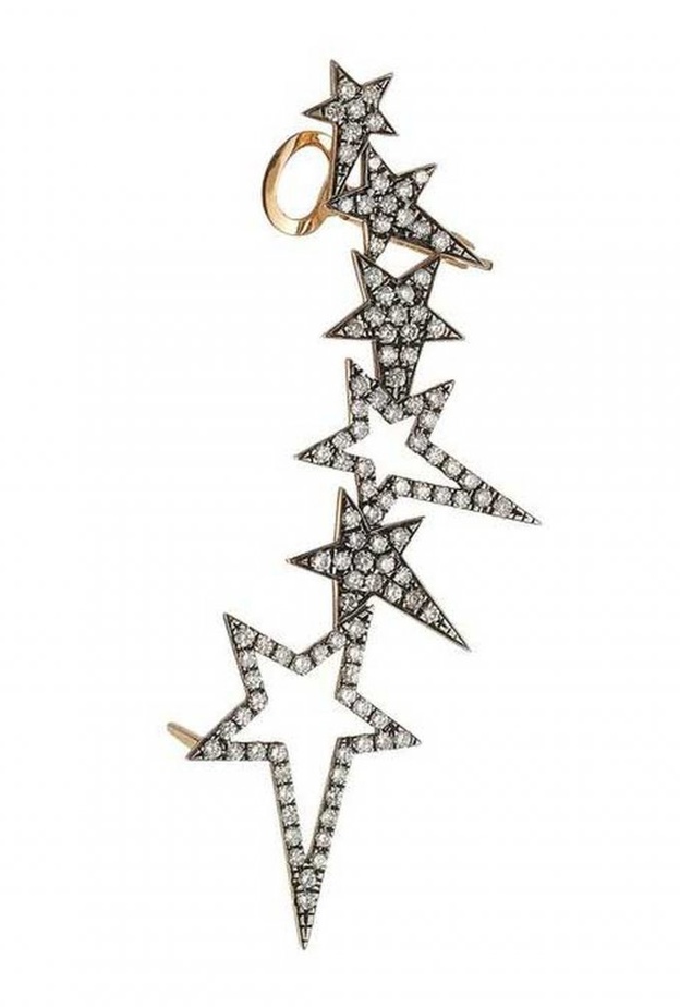 أقراط من أنيتا كو