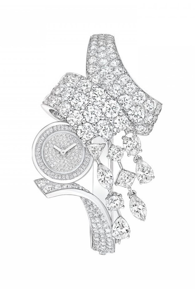 ساعة من فان كليف أند أربلز