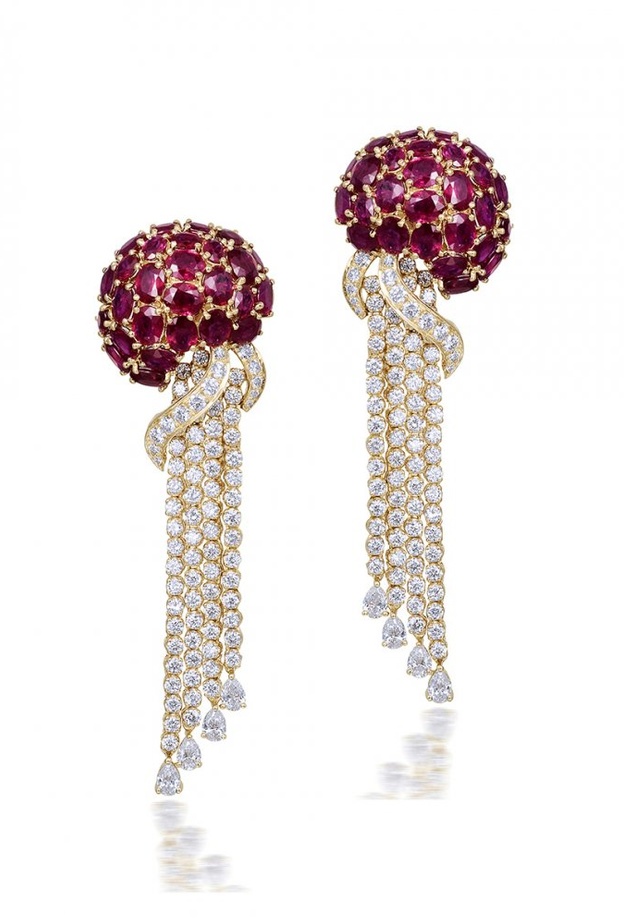 خاتم من تانيشق.