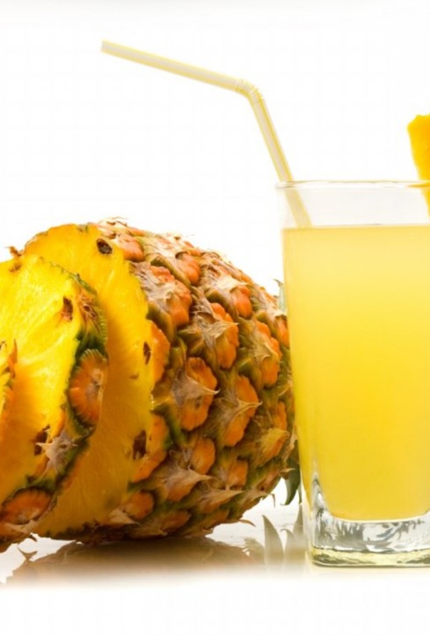 يستخدم مشروب الاناناس مع الكيوي لإنقاص الوزن الزائد في محيط الخصر