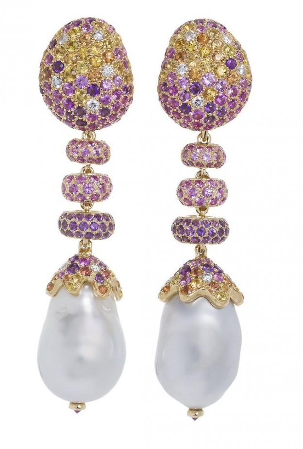 أقراط من مارجوت ماكني