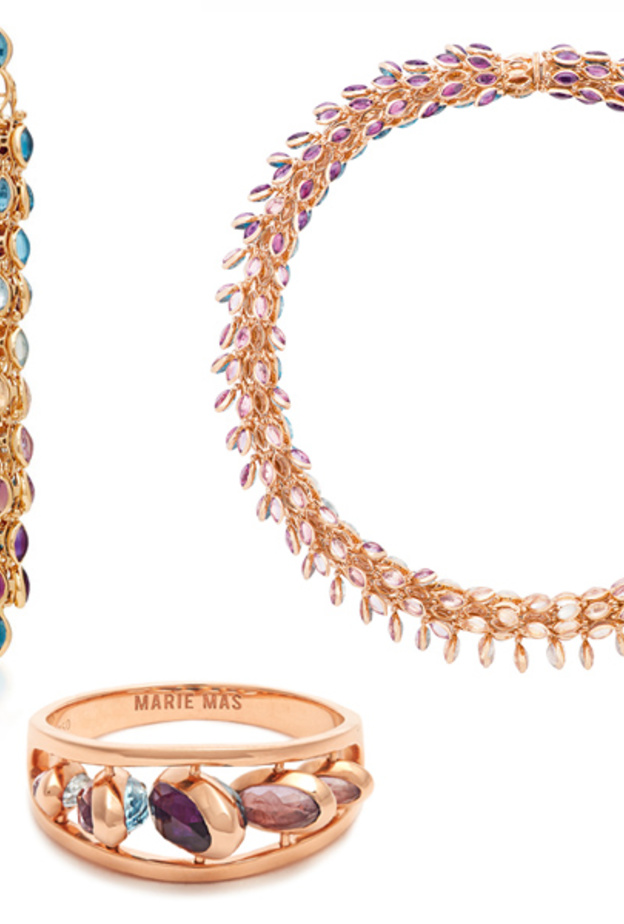 طقم من هويب Hueb