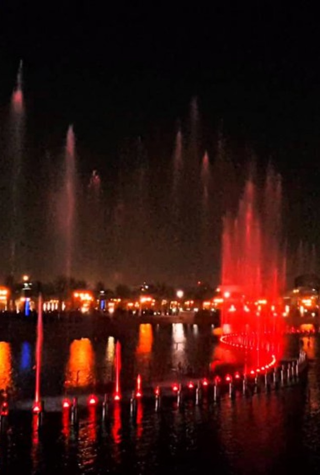 يعد منتزه الملك عبد الله الذي تم افتتاحه في عام 2013، أحد أشهر وأكبر المنتزهات في مدينة الرياض