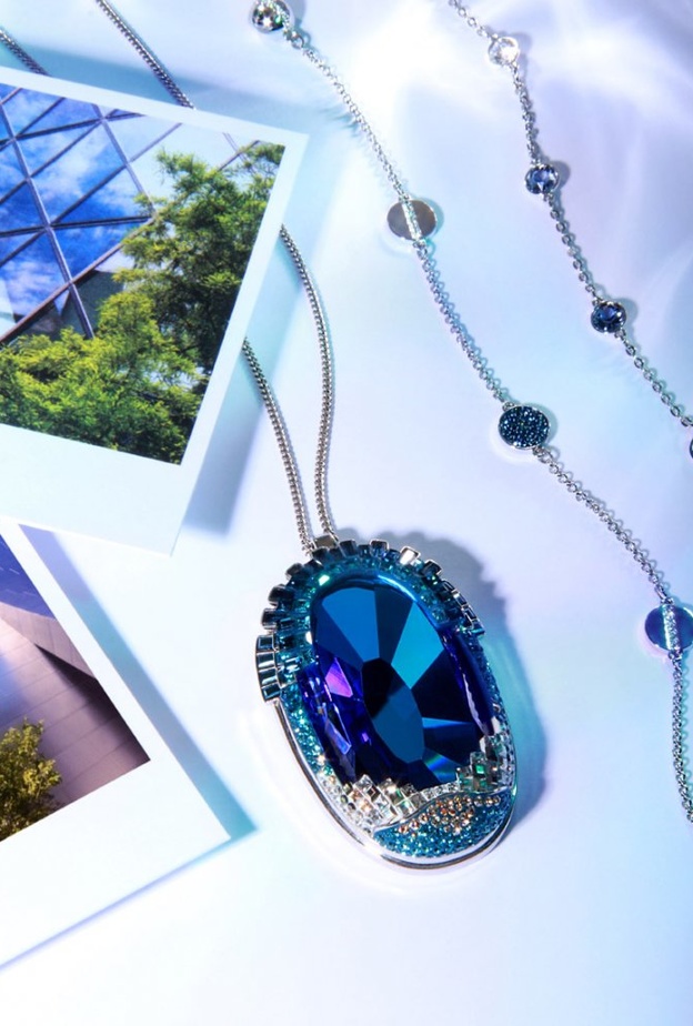 بريق معاصر في مجموعة مجوهرات Urban Fantasy من سواروفسكي