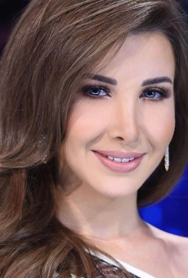 مكياج ناعم ومميز من نانسي عجرم