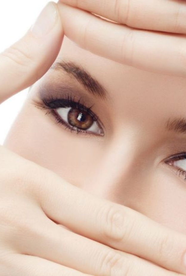 نقص الفيتامينات يضر العيون