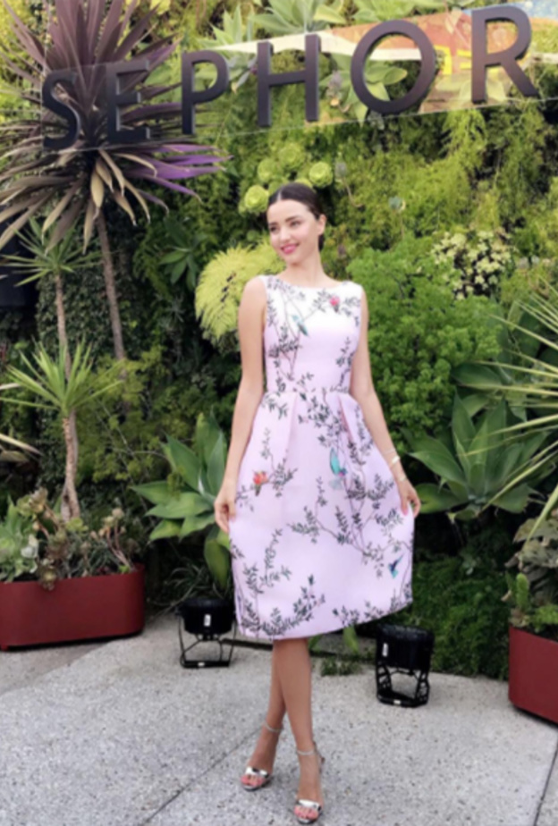 الجينز مع البلوزة الكاجوال