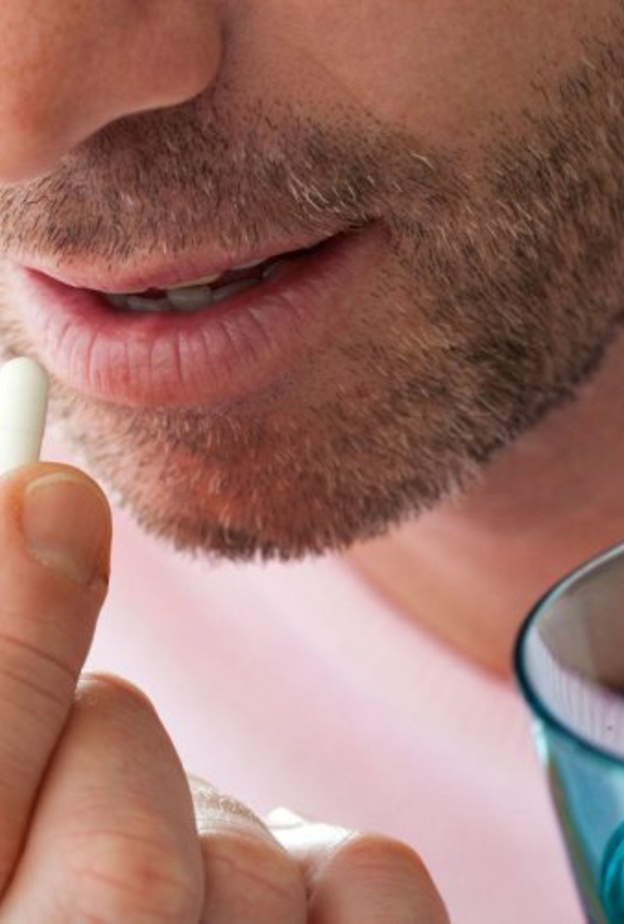 لا يجب التسرع في تناول المسكنات عند آلام الظهر