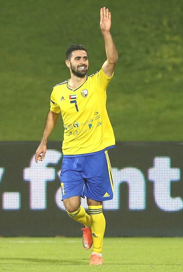 هزازي تلقى عروضا مقابل مليوني ريال سنويا