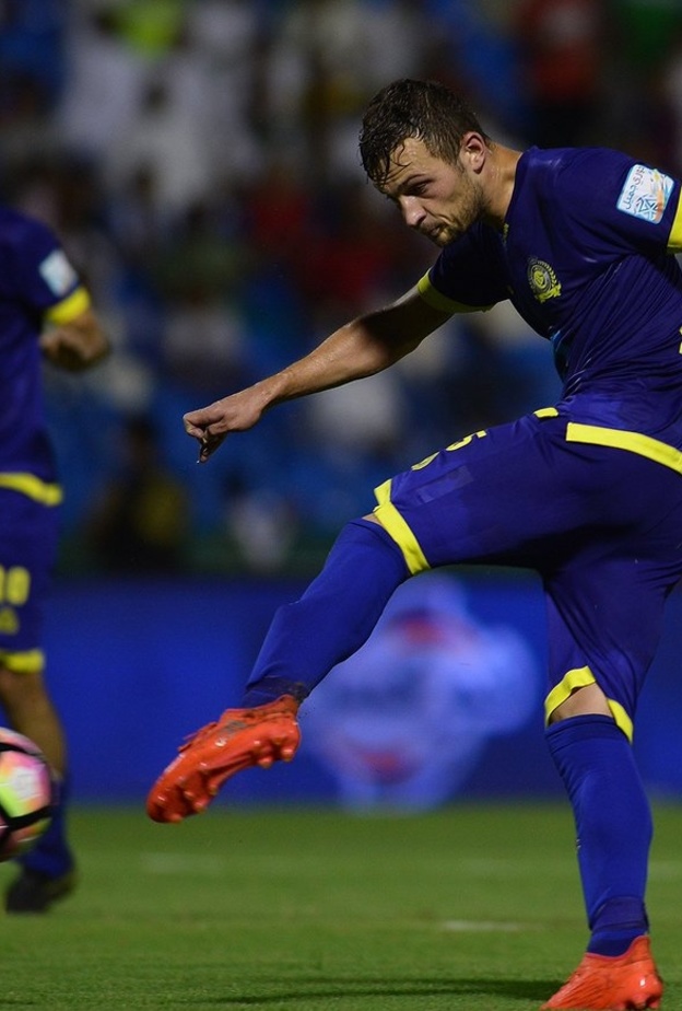 النصر يسقط في فخ الفيصلي قبل كلاسيكو السعودية