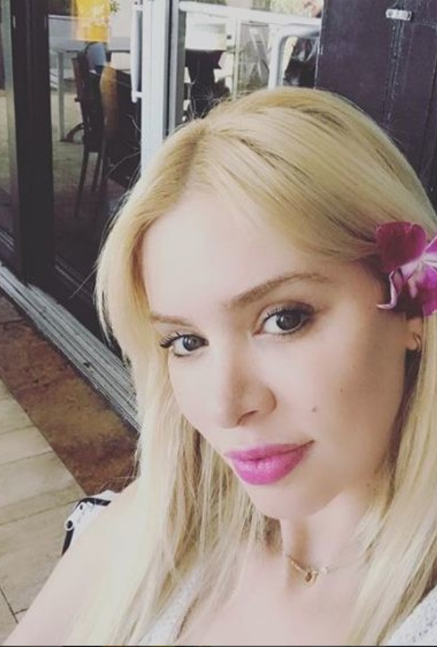 حمل عائشة بن عثمان