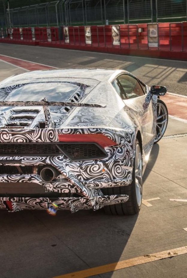 سيارة Huracan زدوت بأقوى محرك في تاريخ لامبورغيني