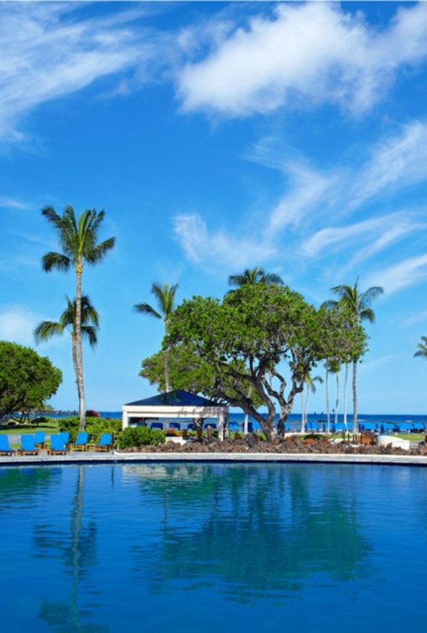 منتجع Mauna Lani Bay Hotel & Bungalows –  المسبح