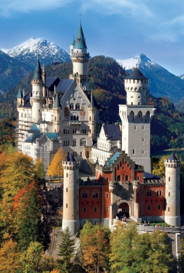 قلعة Neuschwanstein في ألمانيا