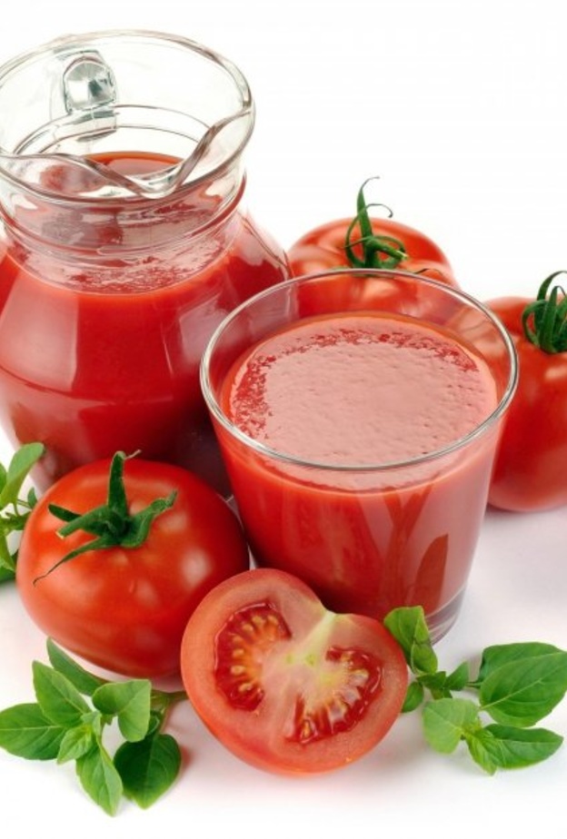 اخسري الوزن الزائد باضافة عصير الطماطم لنظامك الغذائي في رمضان