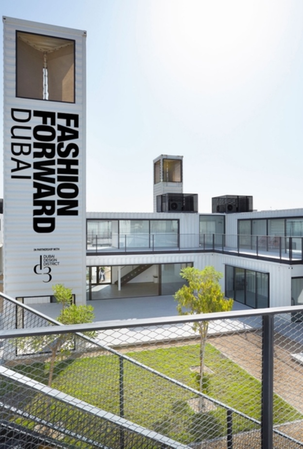 «فاشن فورورد دبي» يعلن أسماء المصممين المشاركين في دورته الثامنة