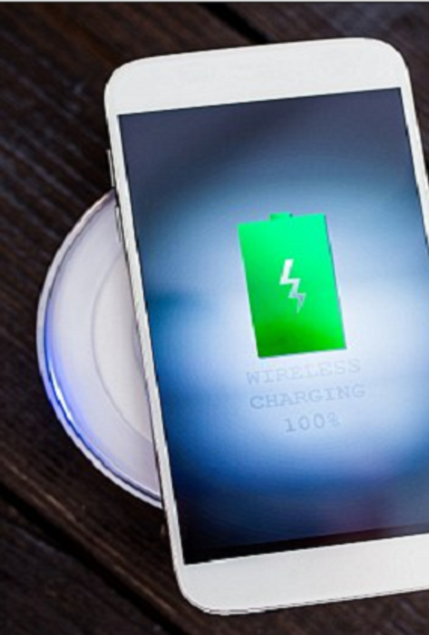 آيفون 8 سيأتي بشاحن لاسلكي فريد من نوعه