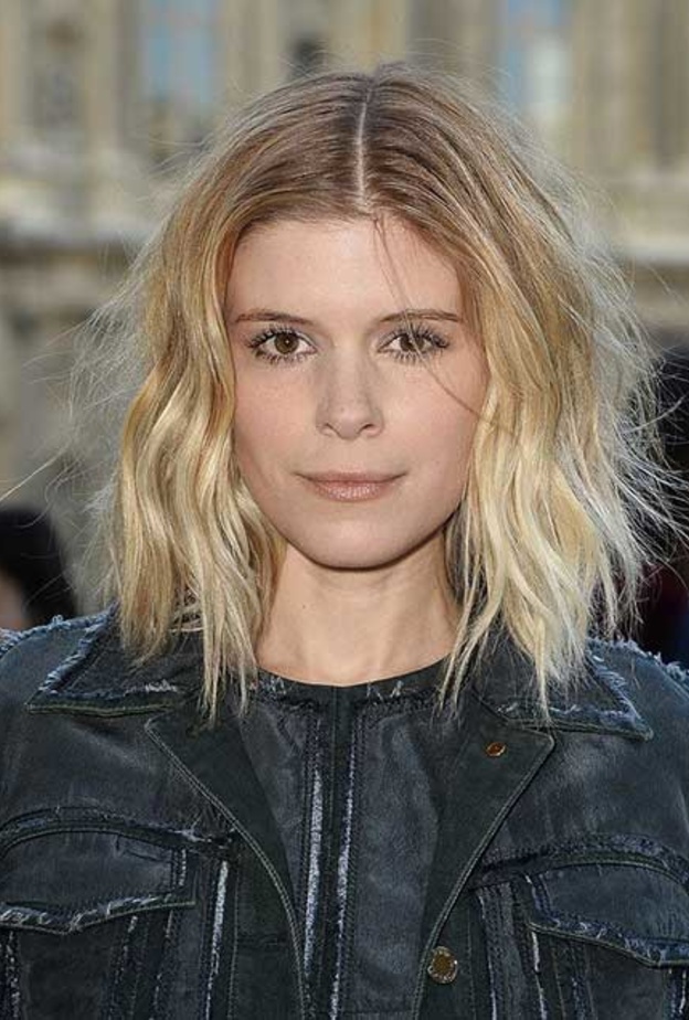 أجمل تسريحات الشعر القصير بلمسات عفوية