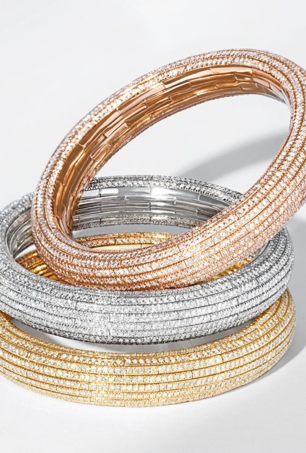 أساور من نيراف مودي