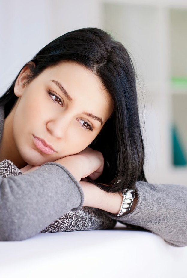 أشهر 5 أسئلة سخيفة تكره العازبات سماعها