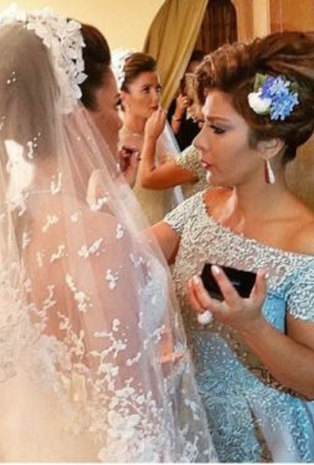 تحتفى أنغام بإنجازات المراة دوما 