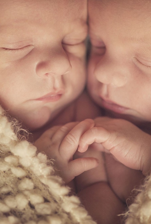 أعراض الحمل بتوأم تختلف عن الطفل الواحد