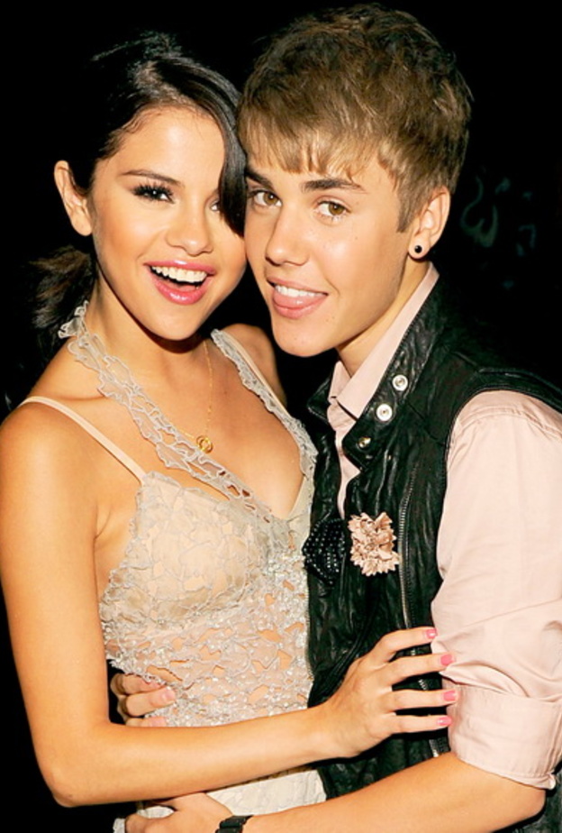  قصة حبهما اشتغلت العالم