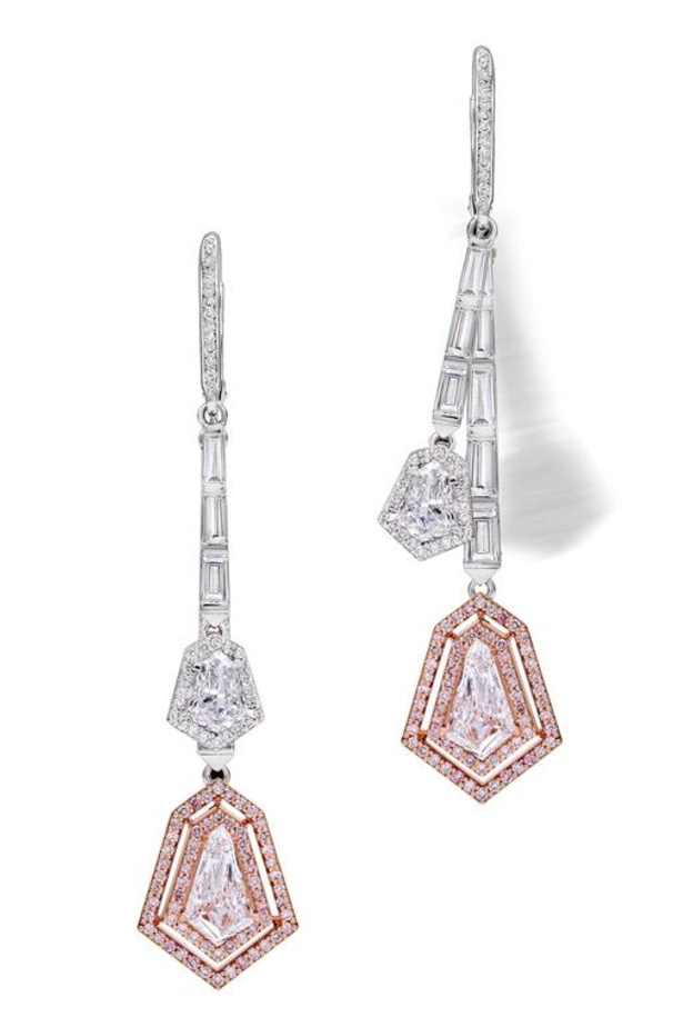 أقراط من أفاكيان