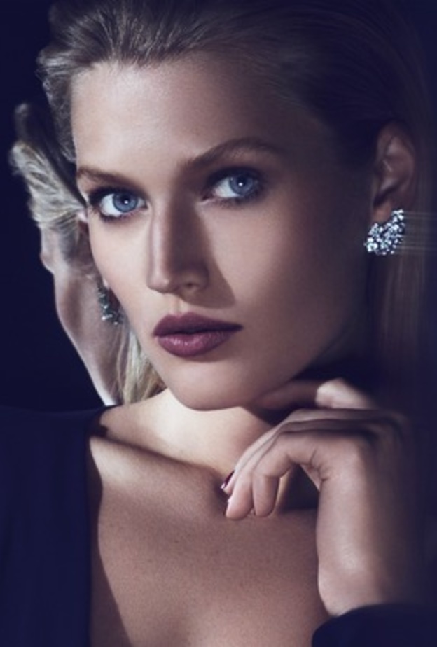 أقراط MANDRAGORE