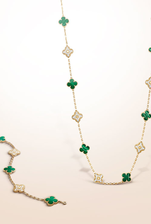 إبداعات ألامبرا من Van Cleef & Arpels  تشرق لمعاناً وزهواً
