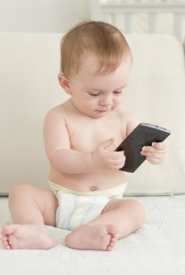 إحذري أن تكوني سبب إصابة طفلك بالحول بهذه الأخطاء 