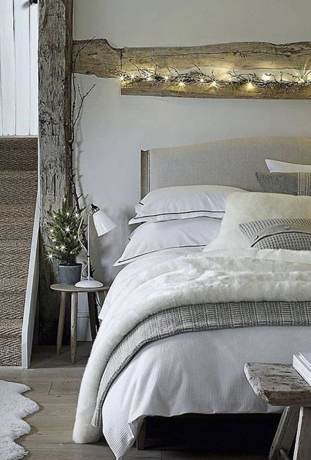 إضاءة بسيطة لكنها رائعة لتزيين غرف النوم 