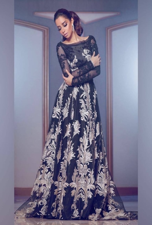 إطلالة ناعمة للمغنية بلقيس فتحي