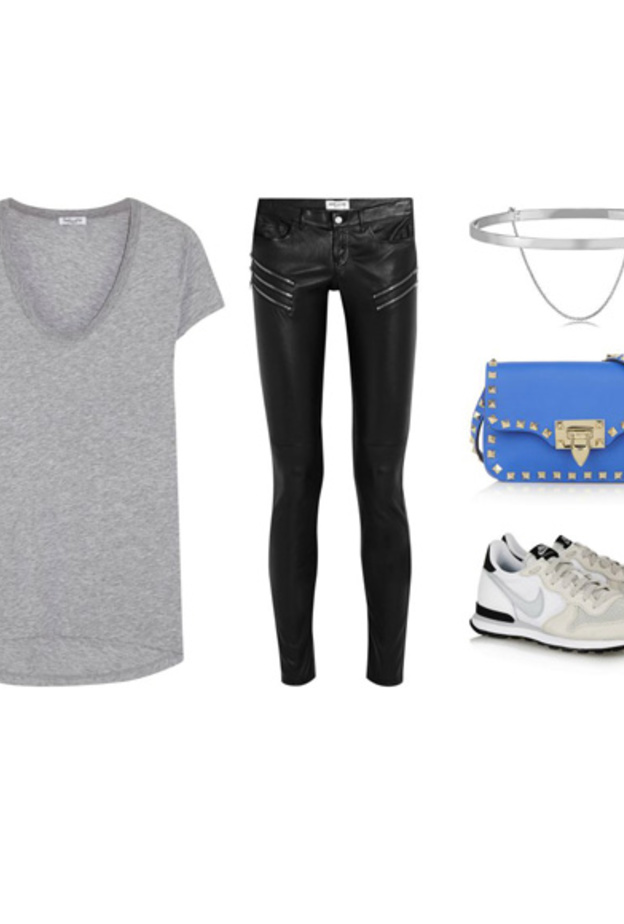  إطلالة صباحية عصرية مع السروال الجلدي الضيق