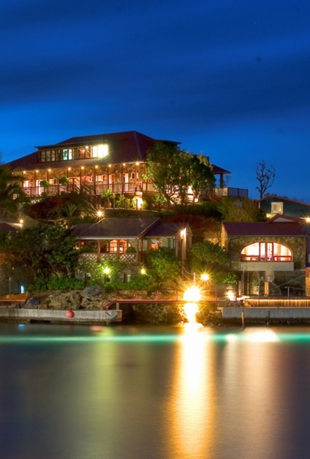 إيدن روك - منظر ليلي  Eden Rock-Night-View