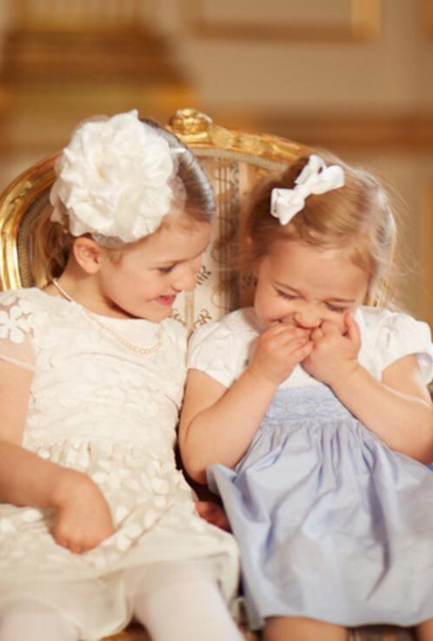 ابناء الاميرة مادلين والاميرة فيكتوريا مقربين من بعضهم