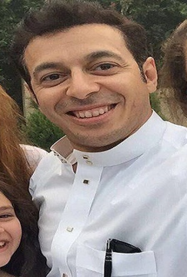 مصطفى شعبا بطل "ابو البنات"