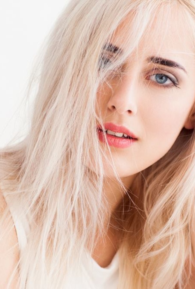 احصلي على شعر رائع مع الأفكادو و العسل 