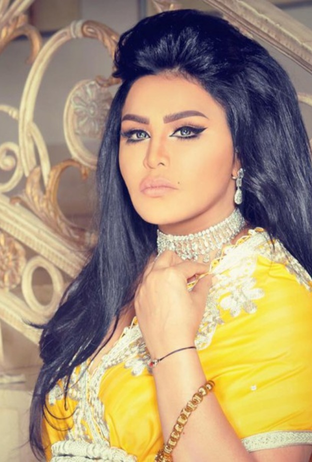 نجوم يعشقون اقتناء العقارات